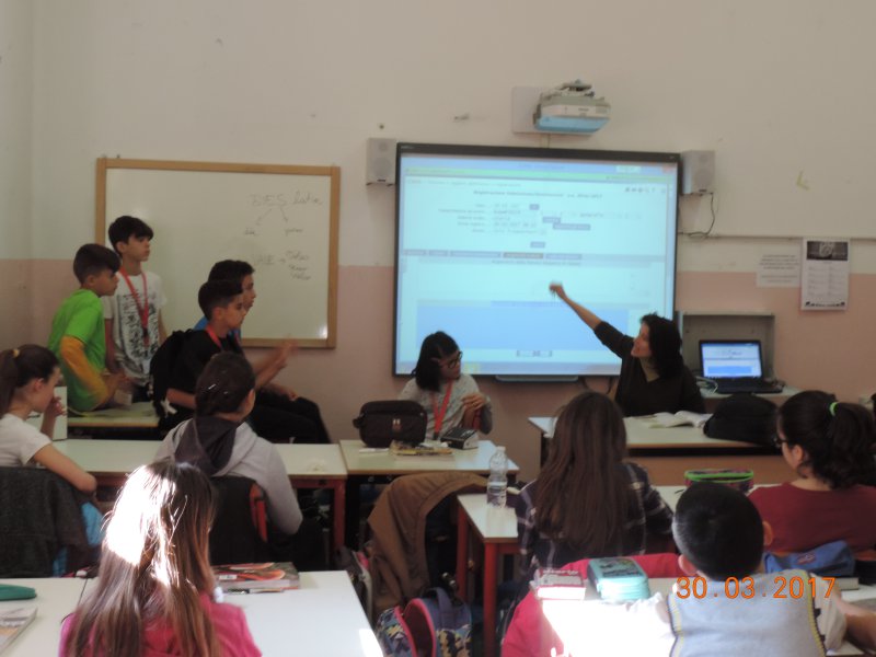 Lezione nelle aule con studenti Erasmus
